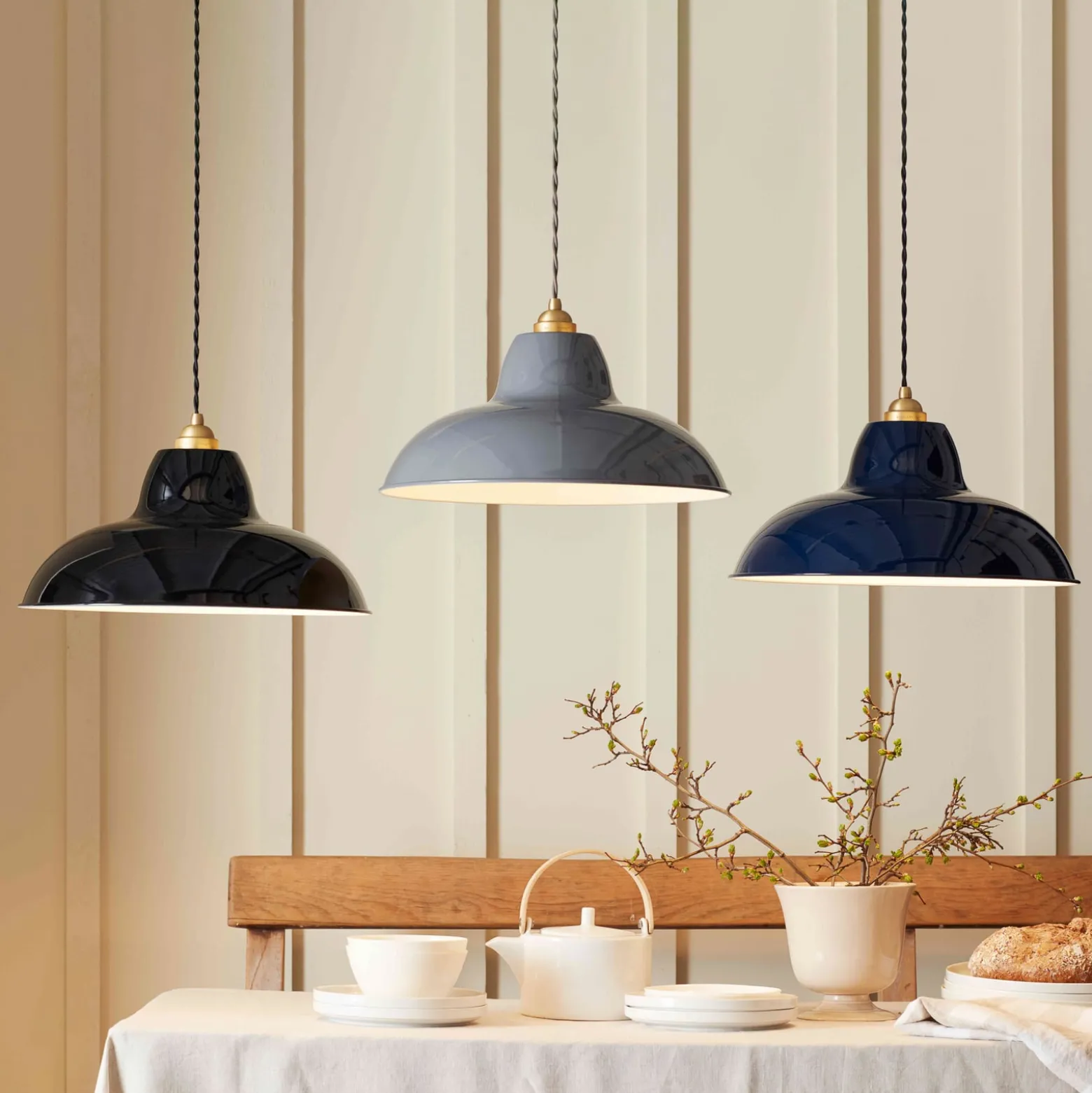 Anglepoise Hängelampe Original 1227 Brass Midi Wide, schwarz