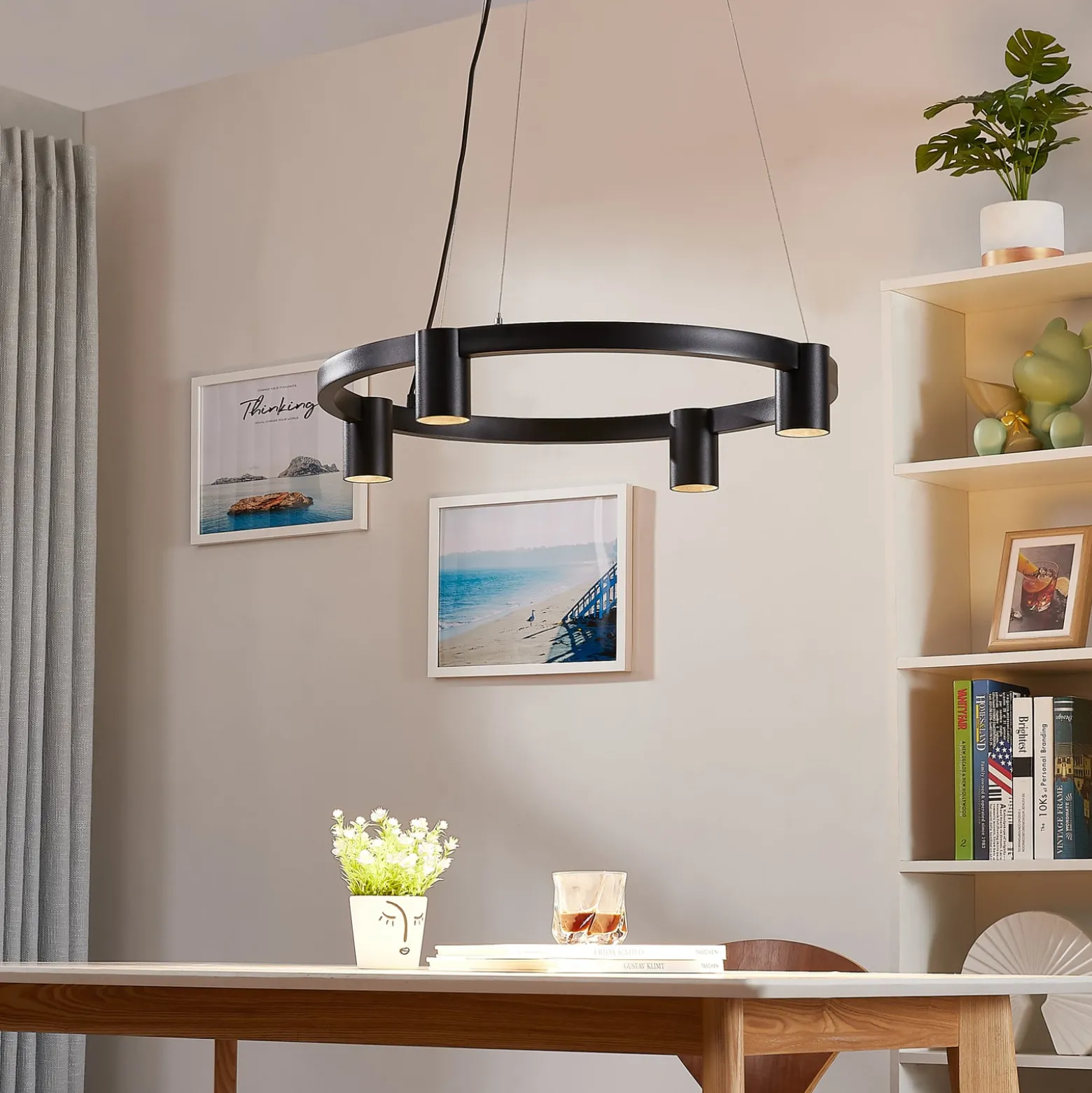 Arcchio Hängeleuchte Brinja, schwarz, Ø 64 cm, 4-flg., GU10