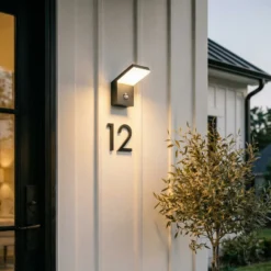Arcchio LED-Außenwandleuchte Yolena, Sensor, anthrazit, Alu