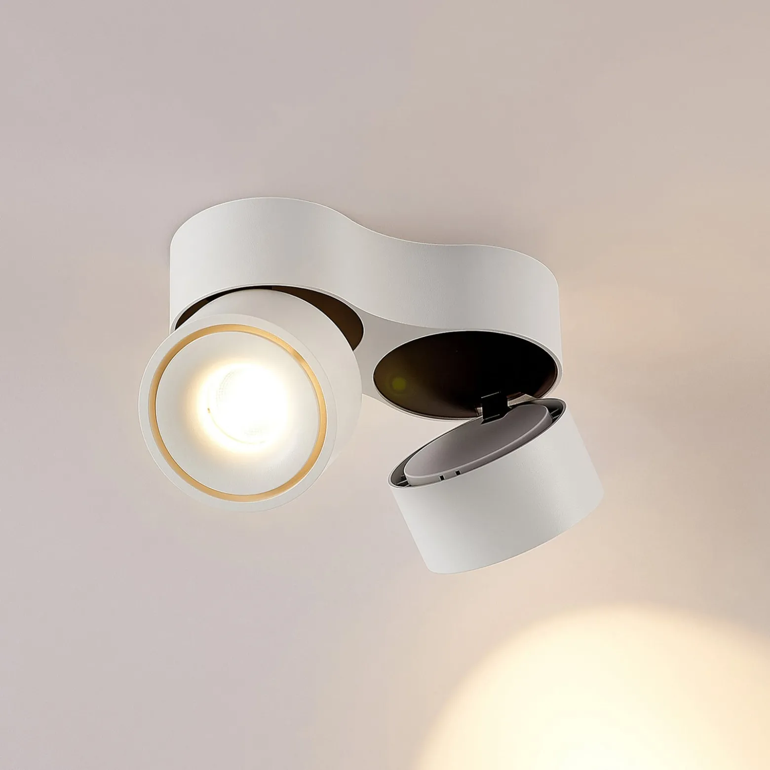 Arcchio LED-Deckenstrahler Rotari, weiß, 2-flg., 2270lm