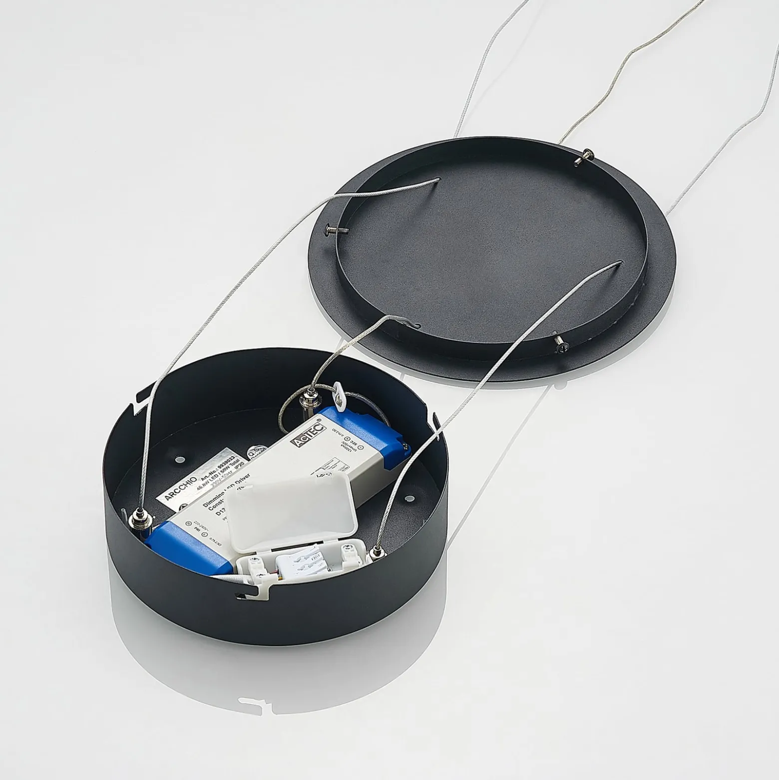 Arcchio LED-Hängeleuchte Albiona, schwarz, 1 Ring, Ø 80 cm
