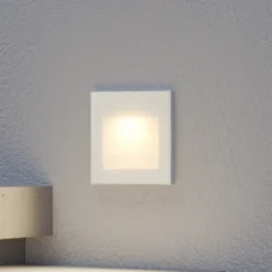 Arcchio LED-Wandeinbaulampe Zamo, Raster, weiß, Metall, IP65