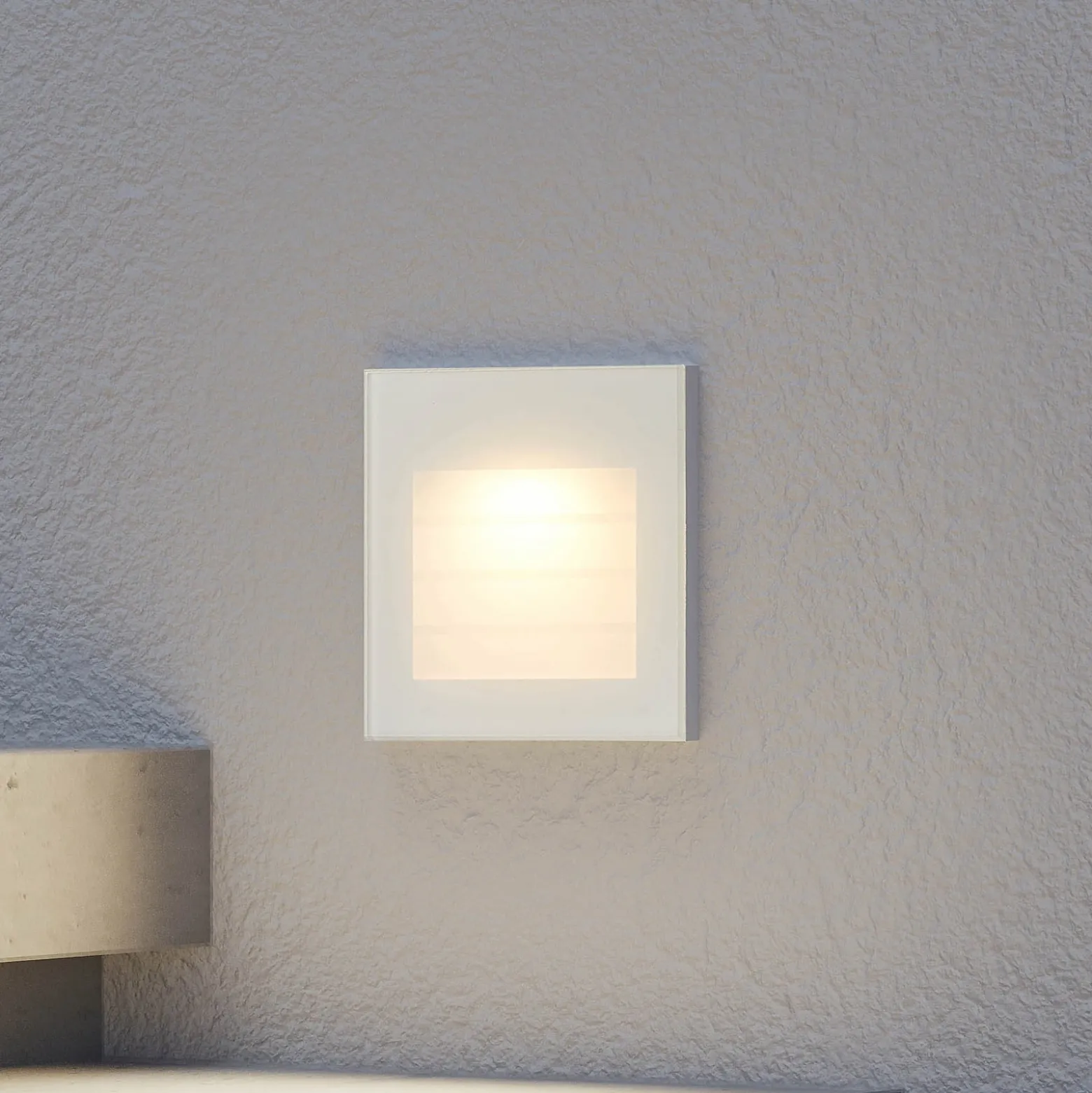 Arcchio LED-Wandeinbaulampe Zamo, Raster, weiß, Metall, IP65