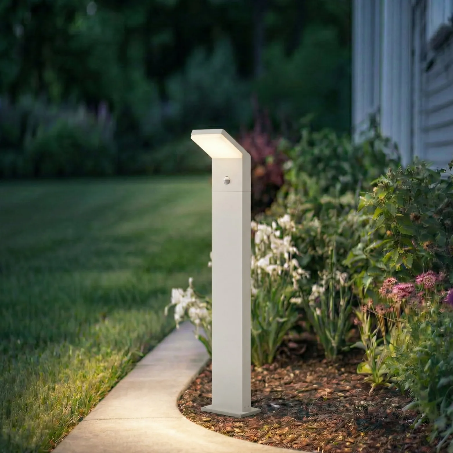 Arcchio LED-Wegeleuchte Yolena, Sensor, 100 cm, weiß, IP54