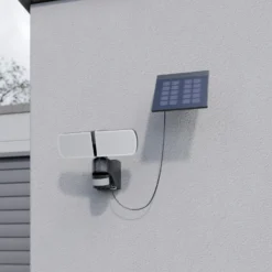 Arcchio Lissano LED-Solar-Wandstrahler mit Sensor