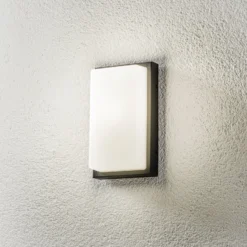 Außenwandlampe Babett E27 mit Sensor graphit