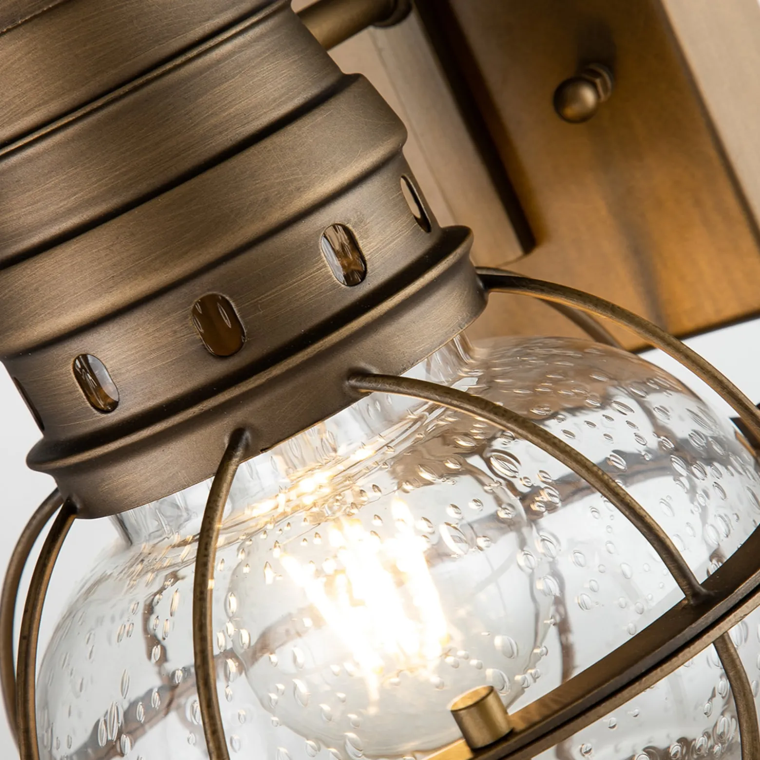 Außen-Wandlampe Bridgeton messing Ø 17,8 cm