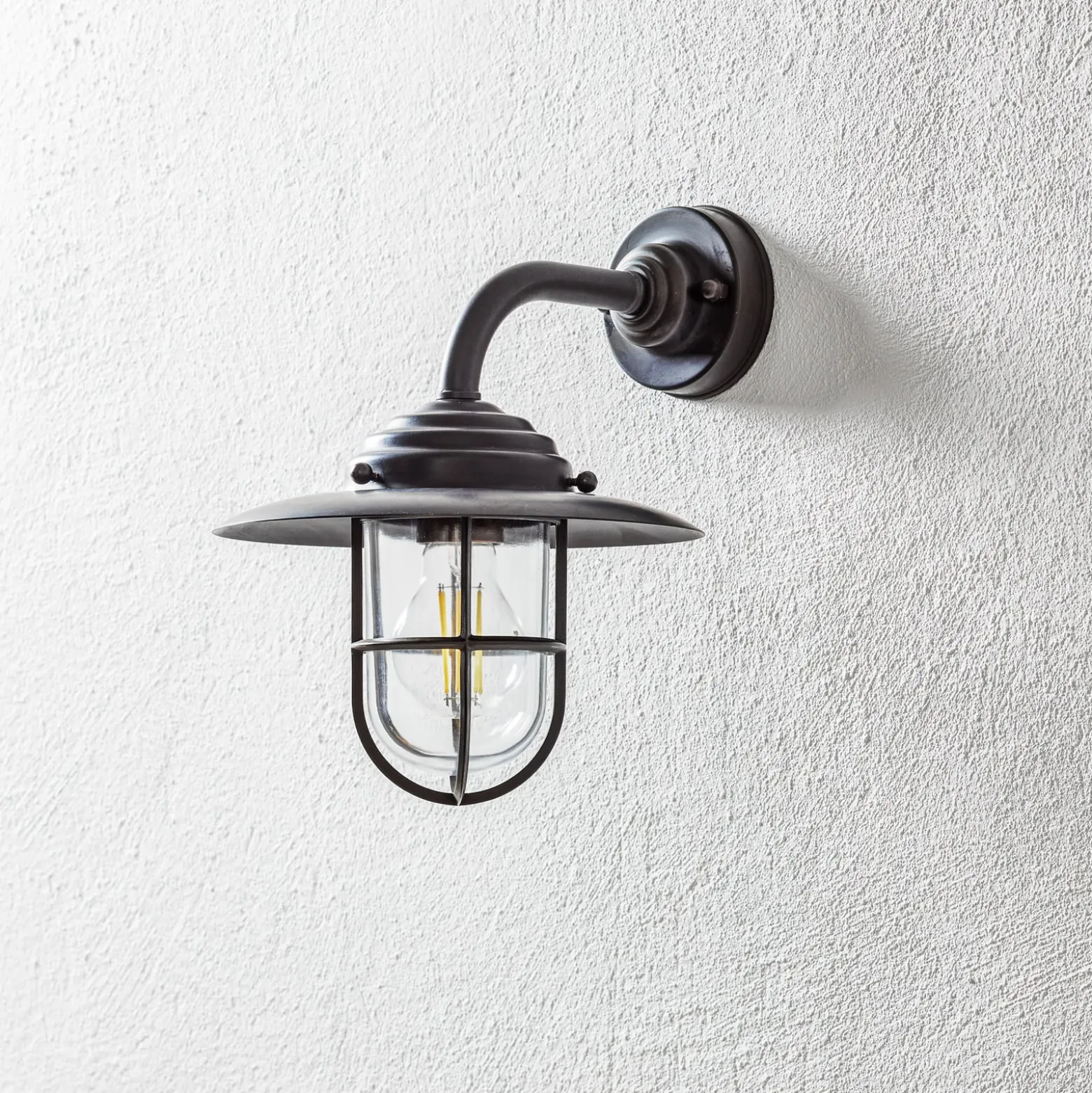 Außenwandlampe Chalet Gitter Messing brüniert klar
