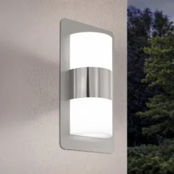 Außenwandlampe Cistierna aus Edelstahl