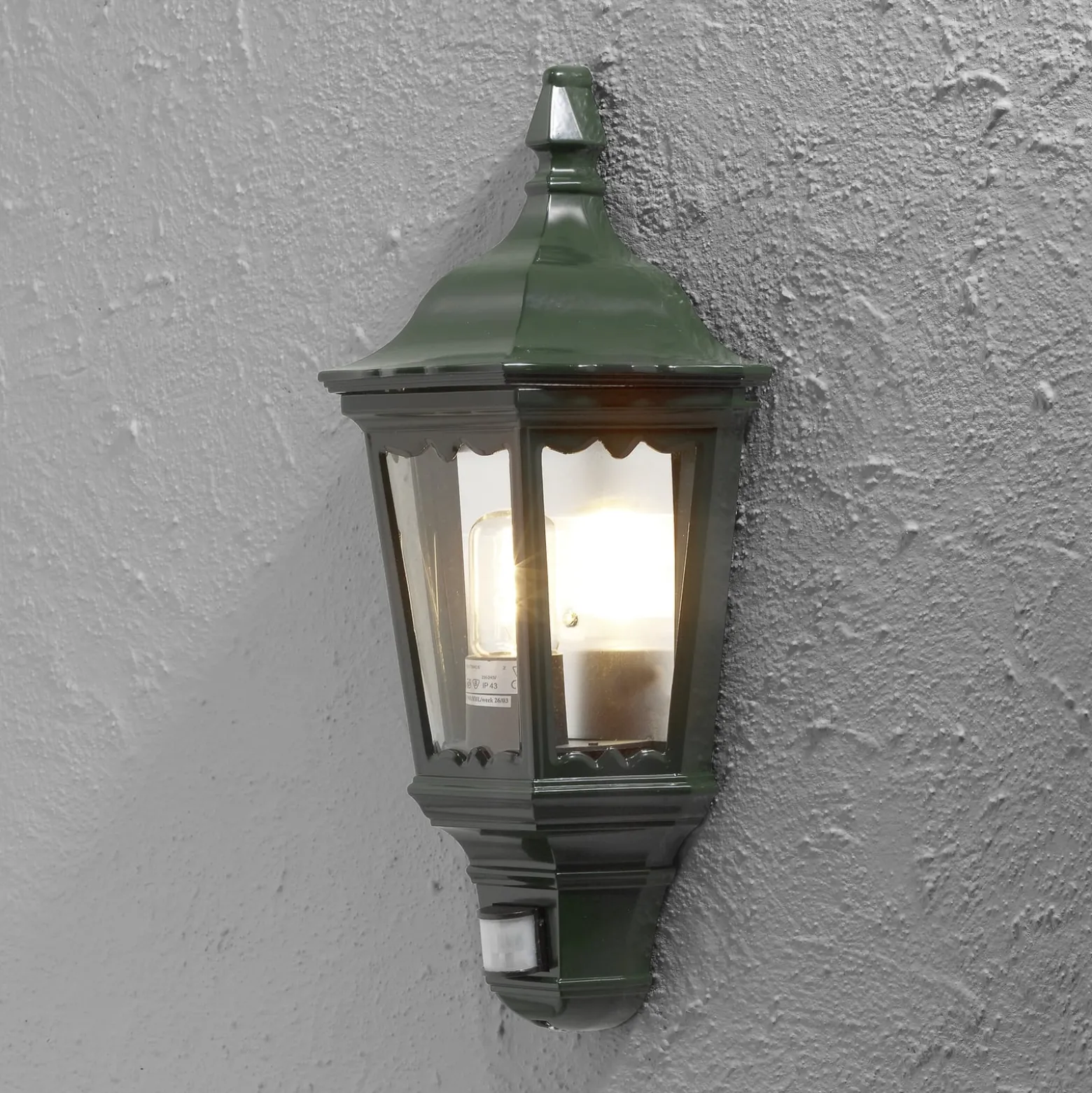 Außenwandlampe Firenze Halbschale, Sensor, grün