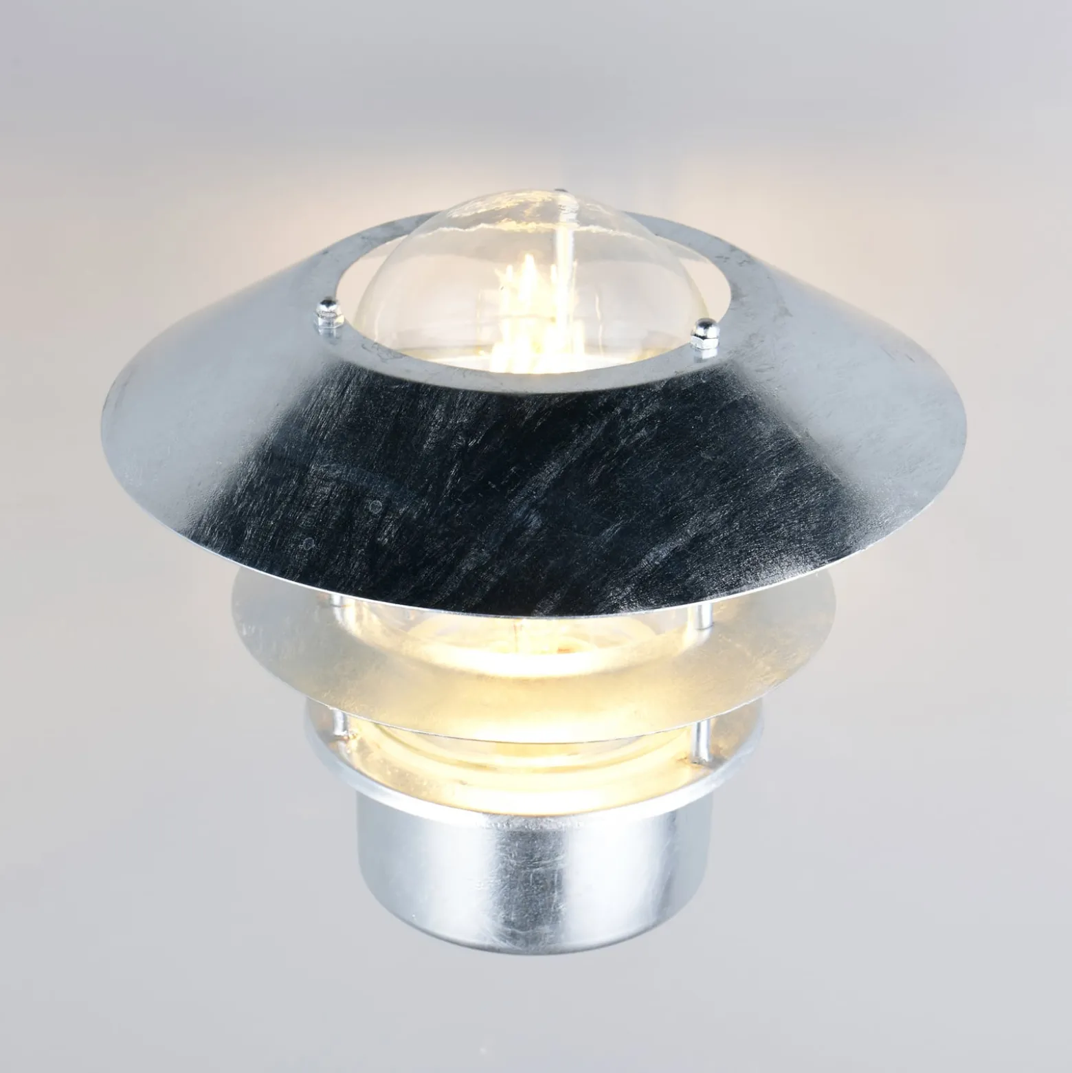 Außenwandlampe Ruvuuma zinkfarben Ø 22 cm aufwärts gerichtet