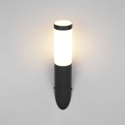 Außenwandlampe Trioto, schwarz matt, Höhe 39 cm, Edelstahl