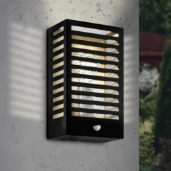 Außenwandleuchte Alamonte 3, schwarz, mit Sensor