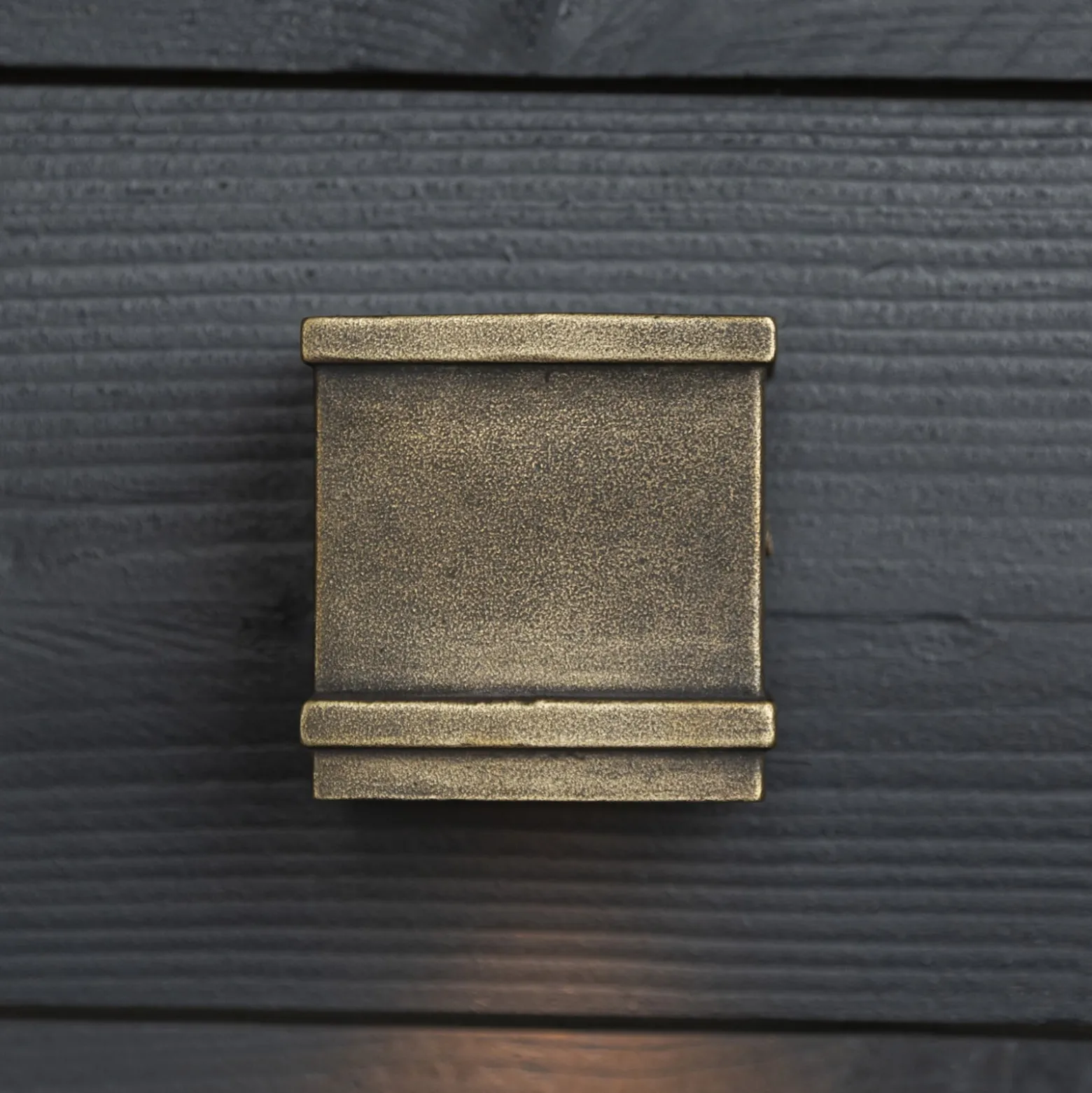 Außenwandleuchte Borgo aus Bronze