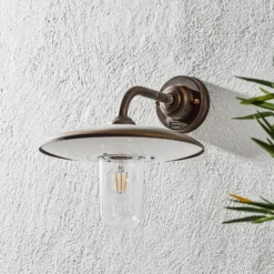 Außenwandleuchte Casale, antik-kupfer Glas klar