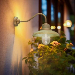 Außenwandleuchte Patio, messing-kupfer antikisiert