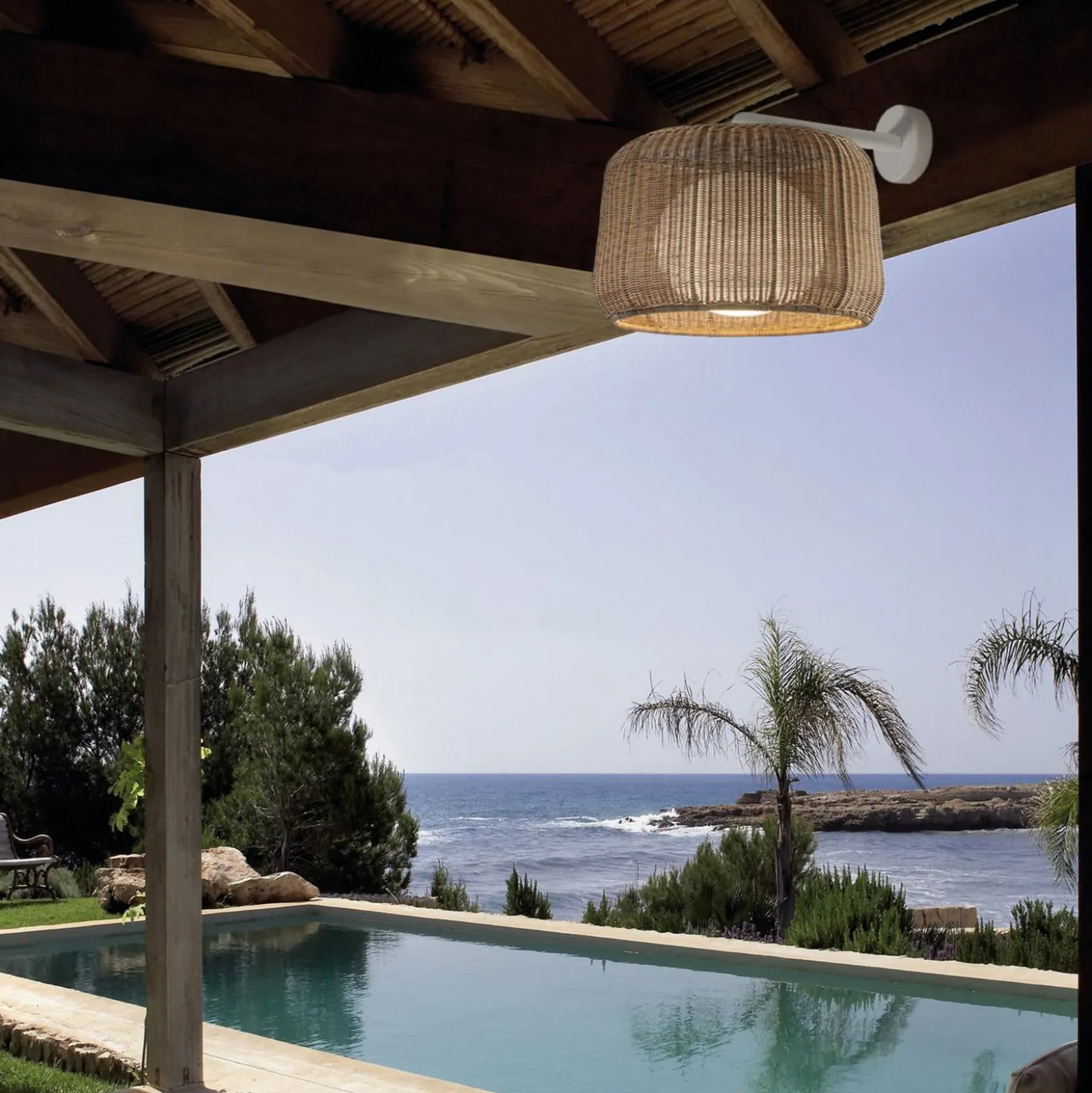 Bover LED-Außenwandlampe Fora A, naturweiß/beige, Ø 50 cm