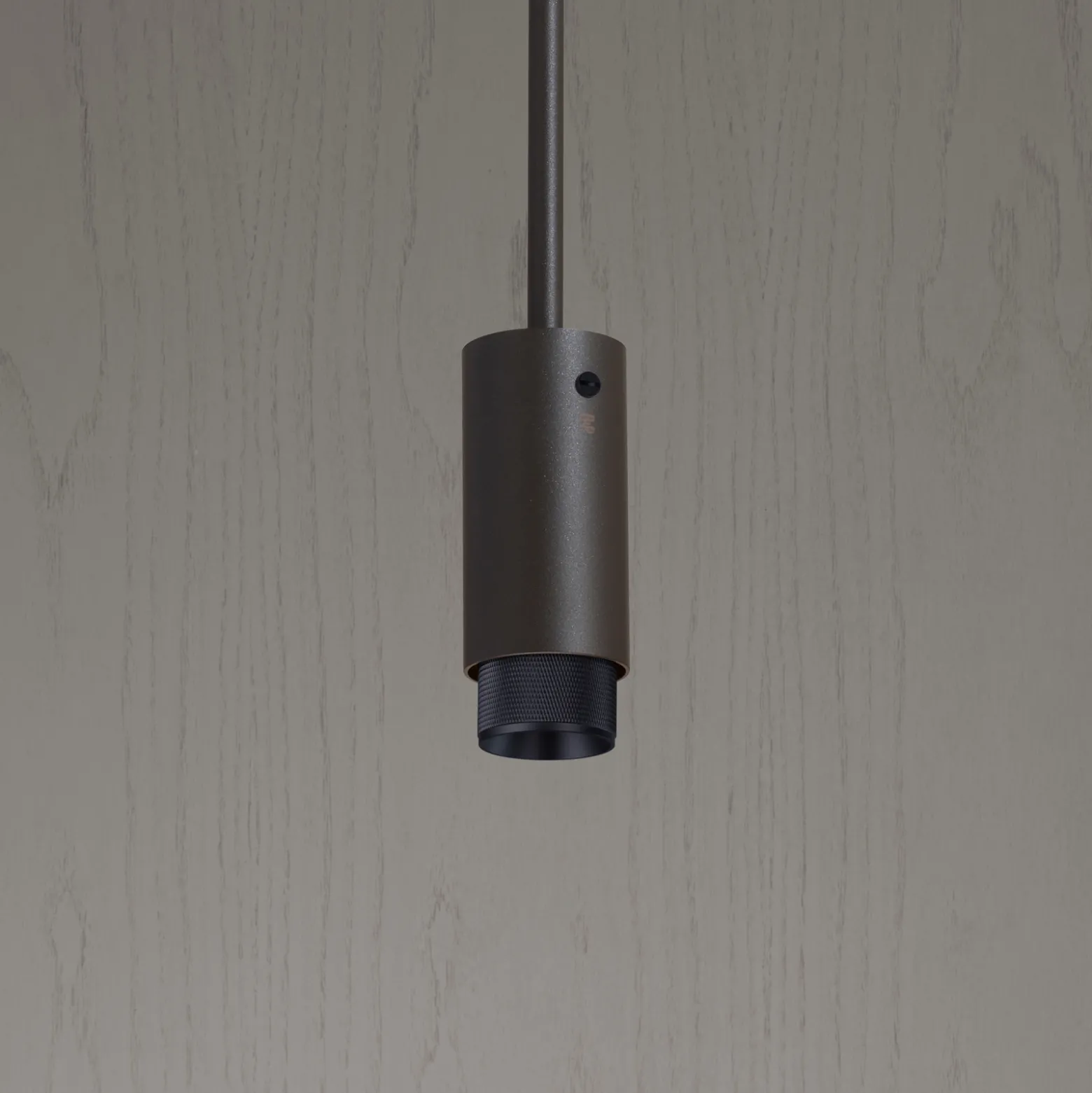 Buster+Punch Exhaust Pendant Cross grafit/schwarz