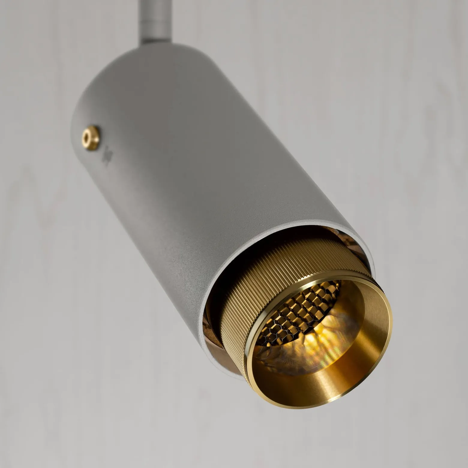 Buster + Punch Exhaust Spot flex grau/messing