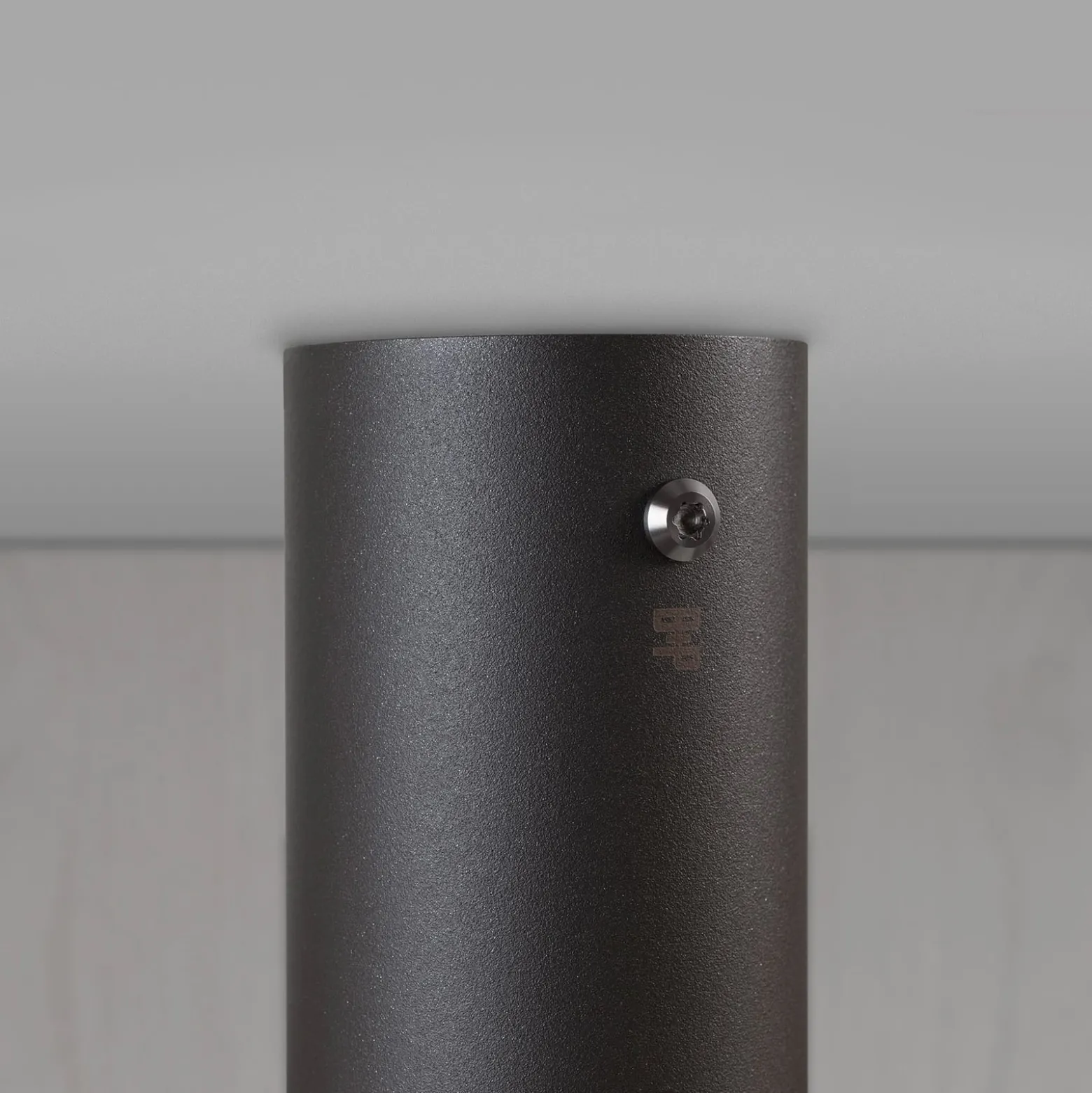 Buster + Punch Exhaust Surface fix grafit/gebrannt