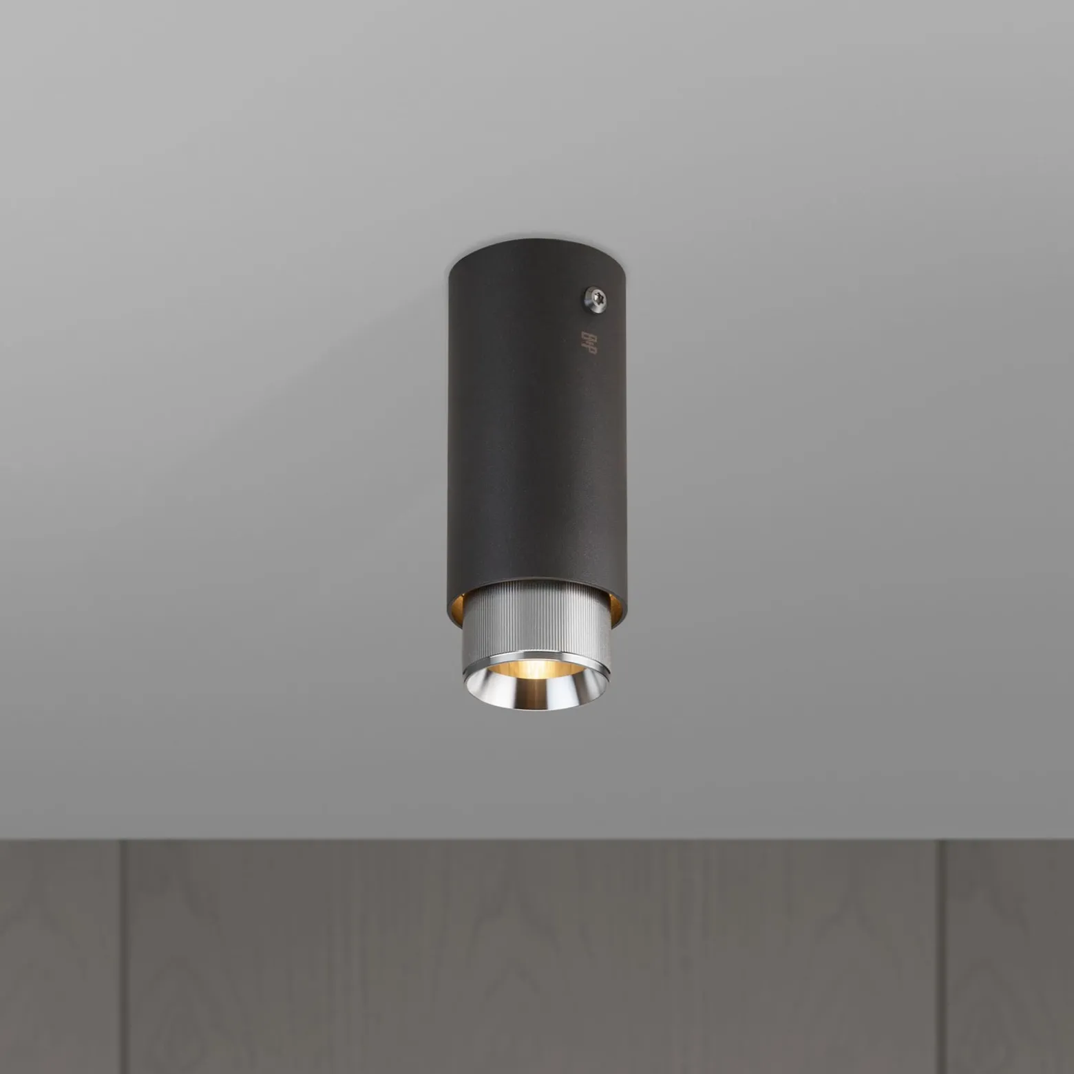 Buster + Punch Exhaust Surface fix grafit/stahl