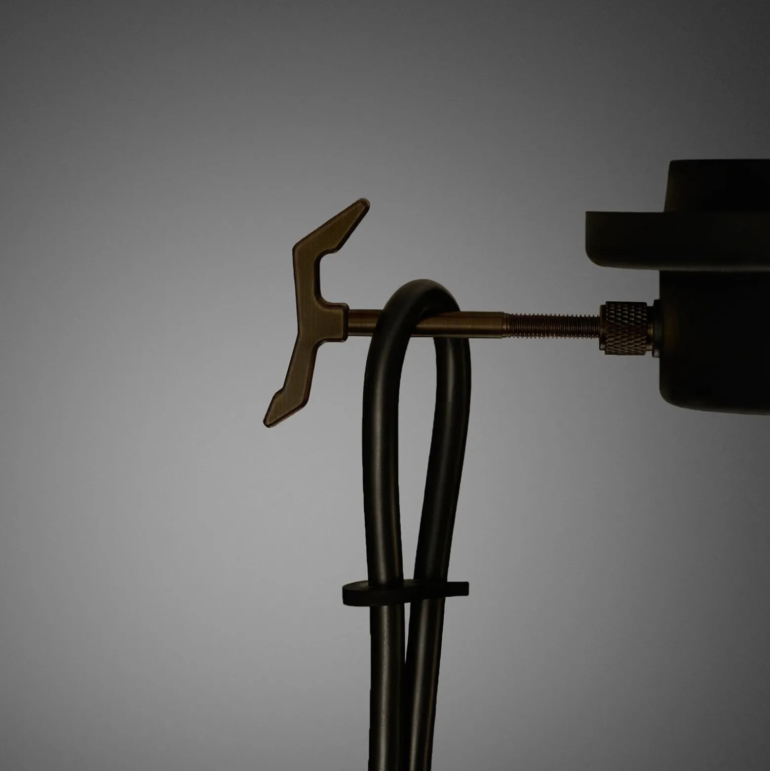Buster + Punch Hooked 1.0 small grafit/bronze