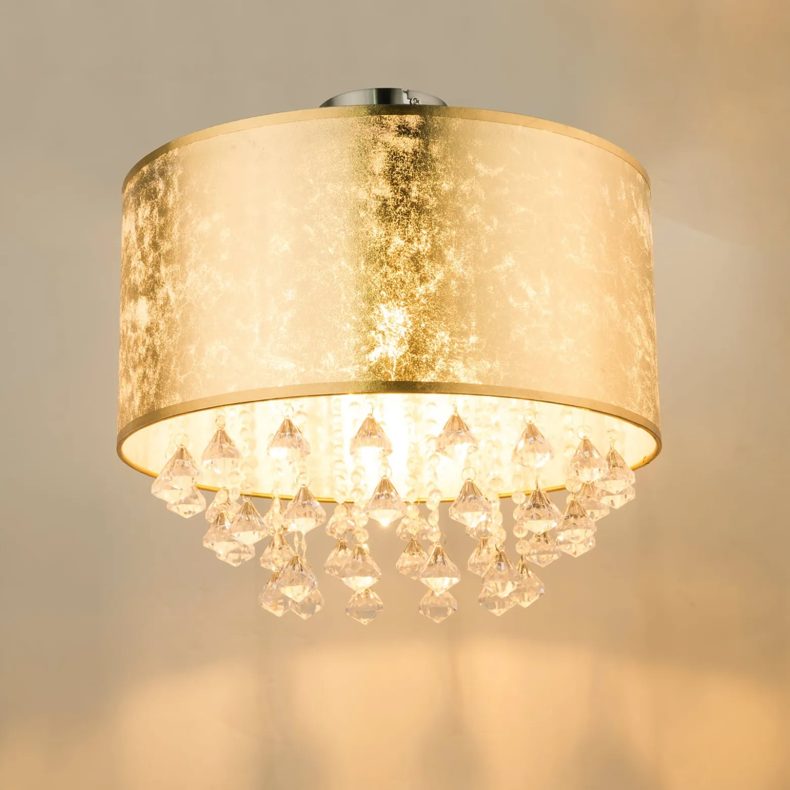 Deckenlampe Amy mit Acrylkristallen, blattgold