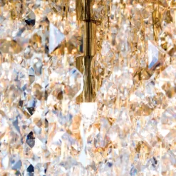 Deckenlampe Crystalriver mit Kristallbehang gold