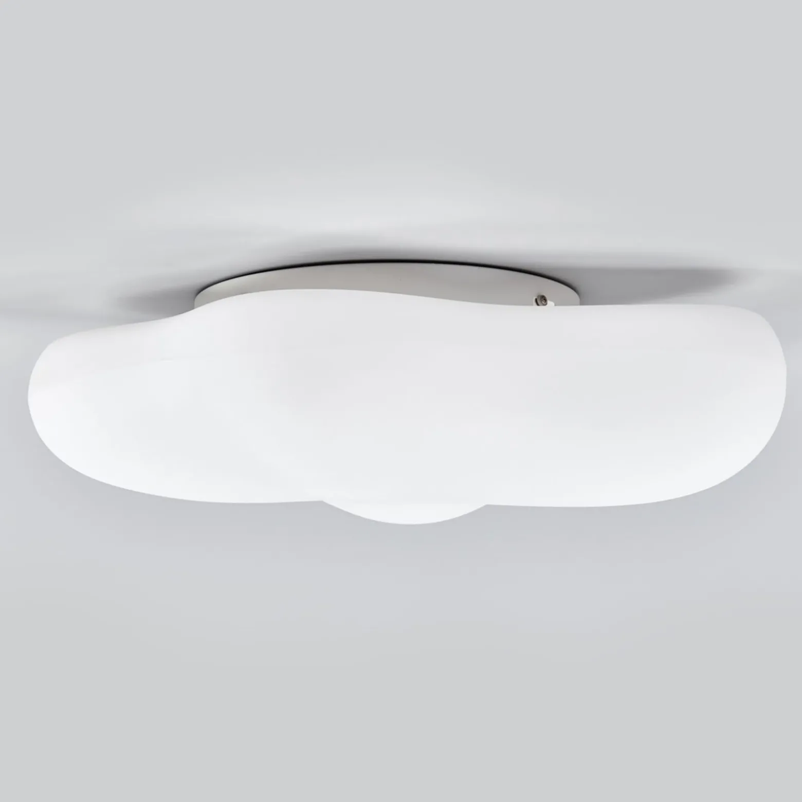 Deckenlampe Eos in Form einer Wolke, 50 cm