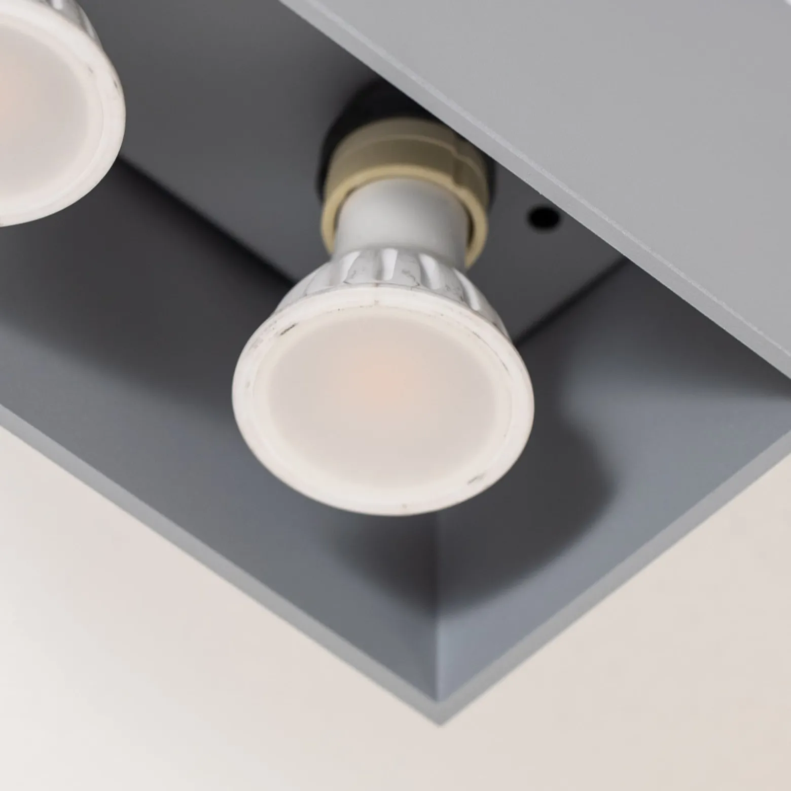Deckenleuchte Ara Maxi aus Aluminium 2fl. grau