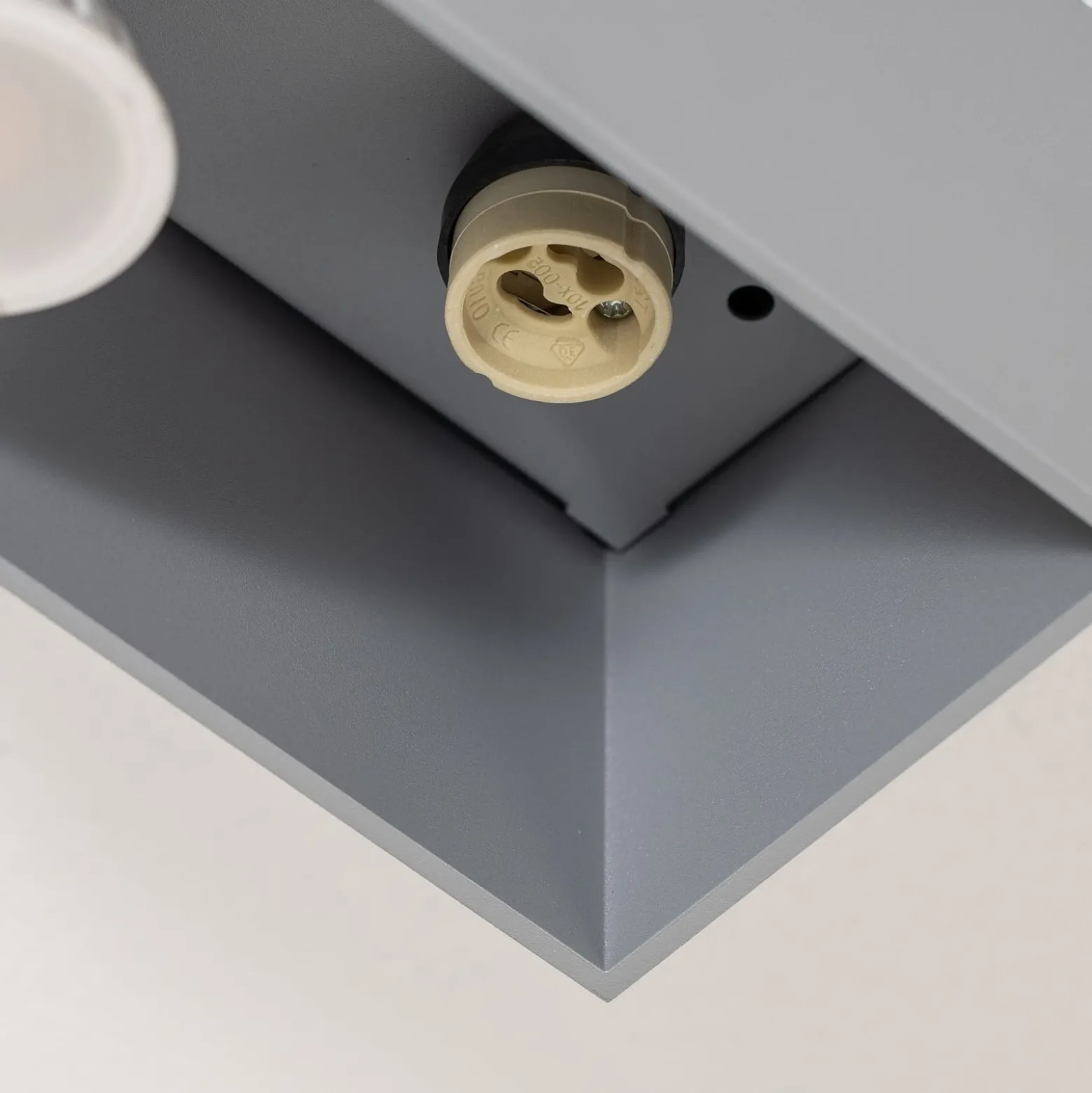 Deckenleuchte Ara Maxi aus Aluminium 2fl. grau