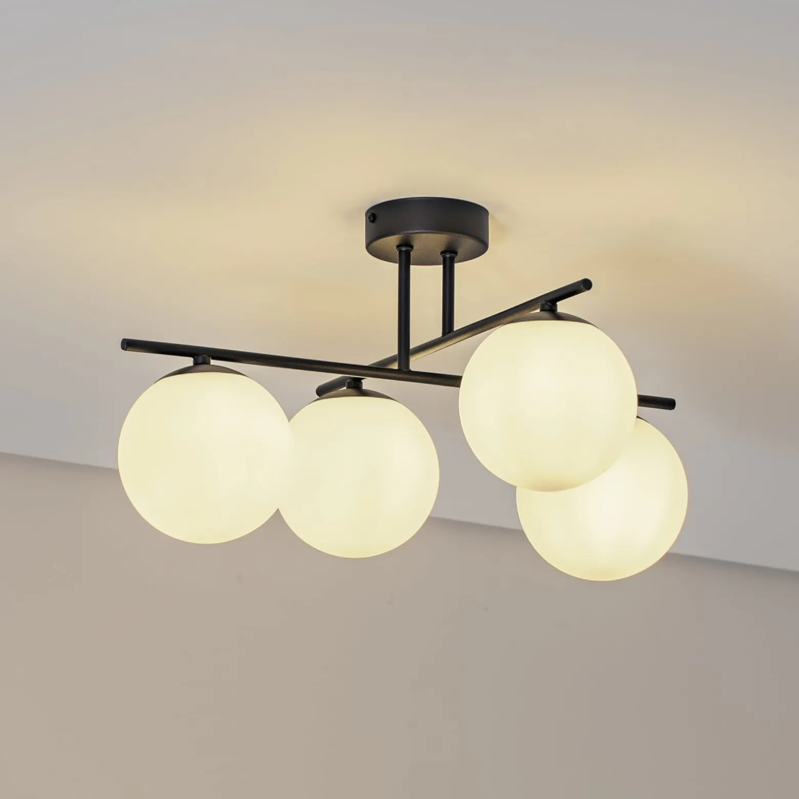 Deckenleuchte Aurora, schwarz, Ø 50 cm, 4-flammig, Glas, E14