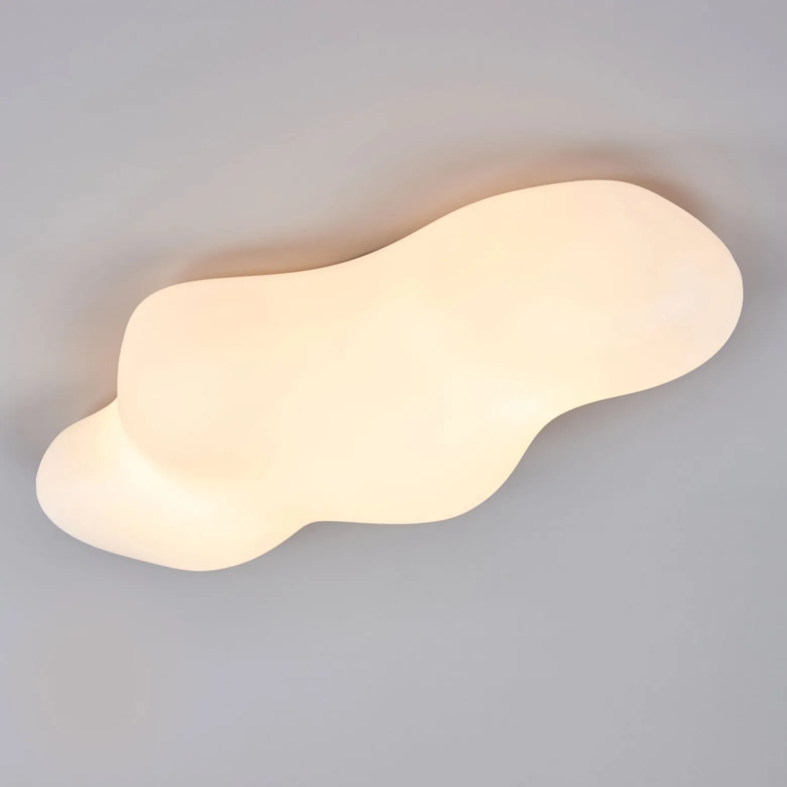 Deckenleuchte Eos in Wolkenform, 90 cm
