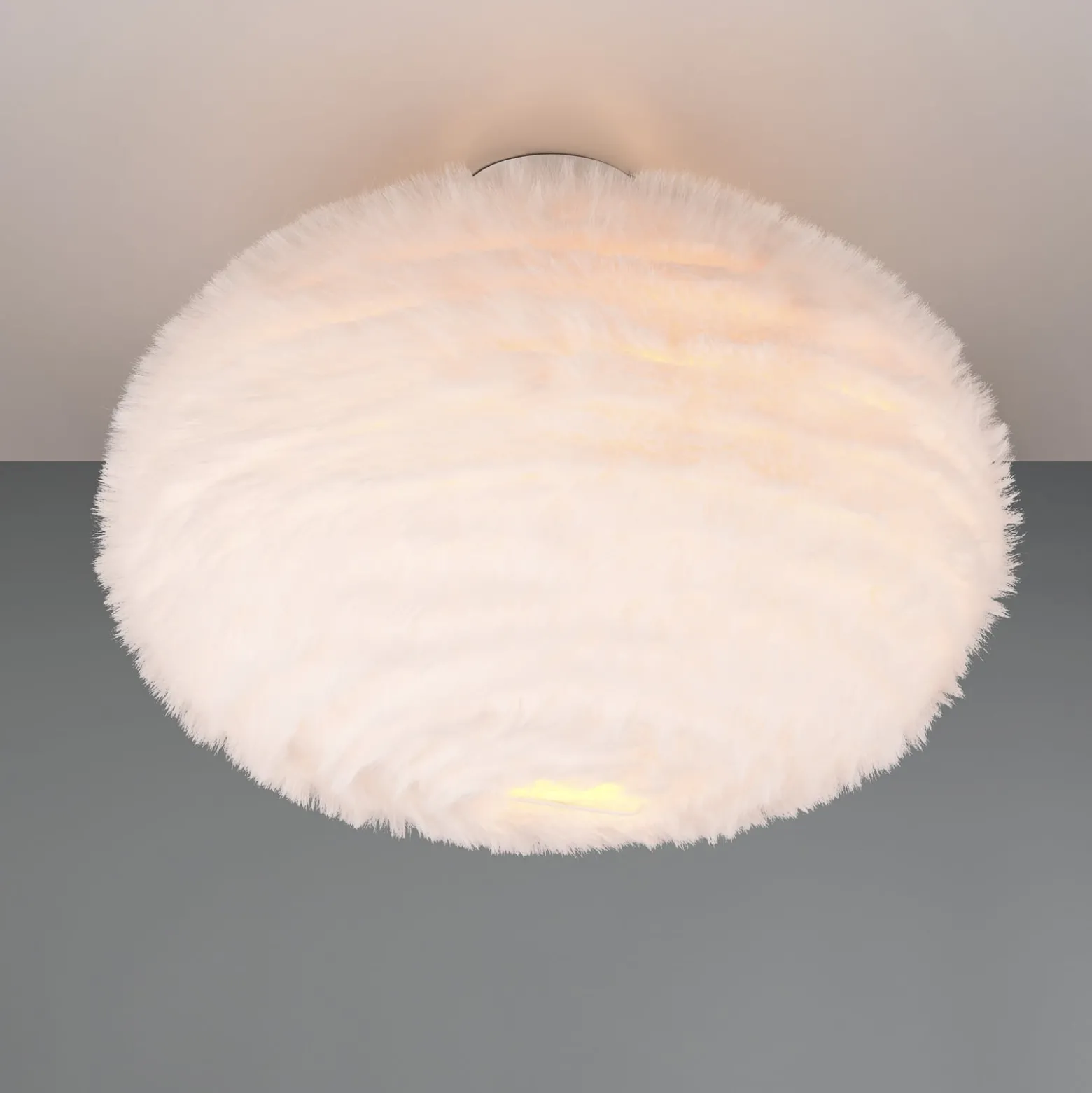 Deckenleuchte Furry, Ø 50 cm, sandfarben, Synthetik-Plüsch