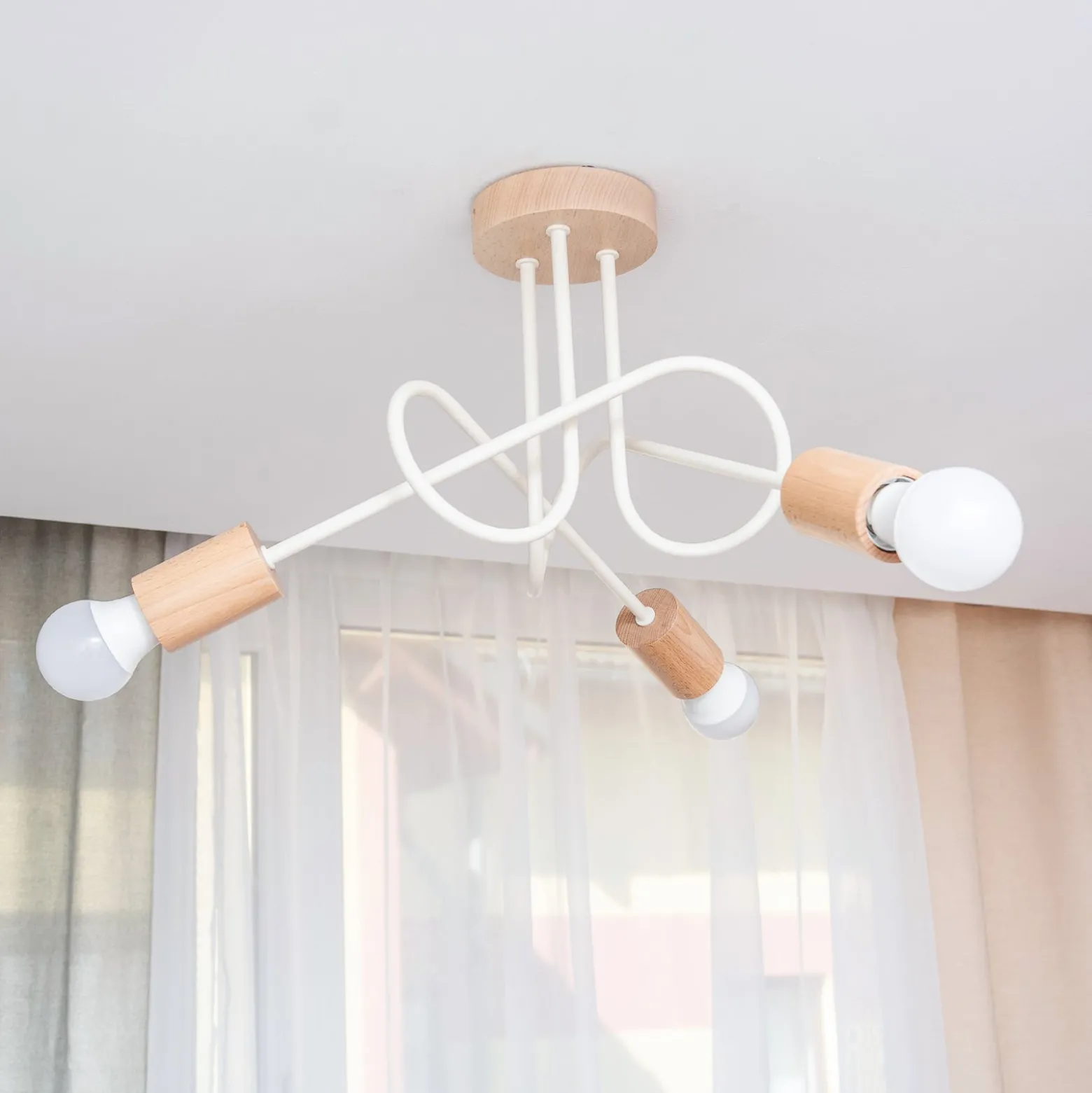 Deckenleuchte Oxford, sandbeige, Holz, Metall, 3-fl,, Ø 44cm