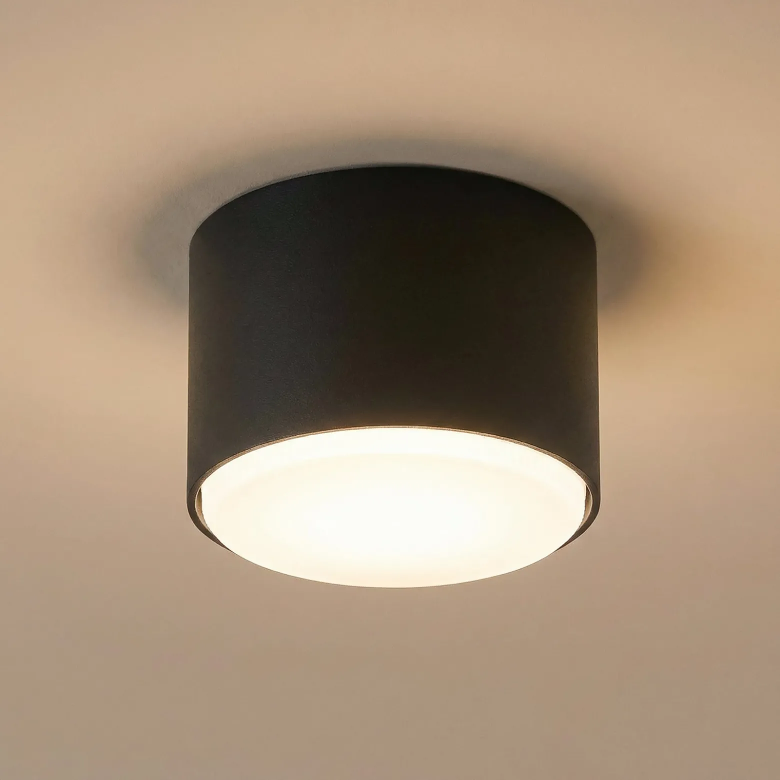 Deckenleuchte Tubo S, schwarz, Stahl, Ø 8 cm, GX53