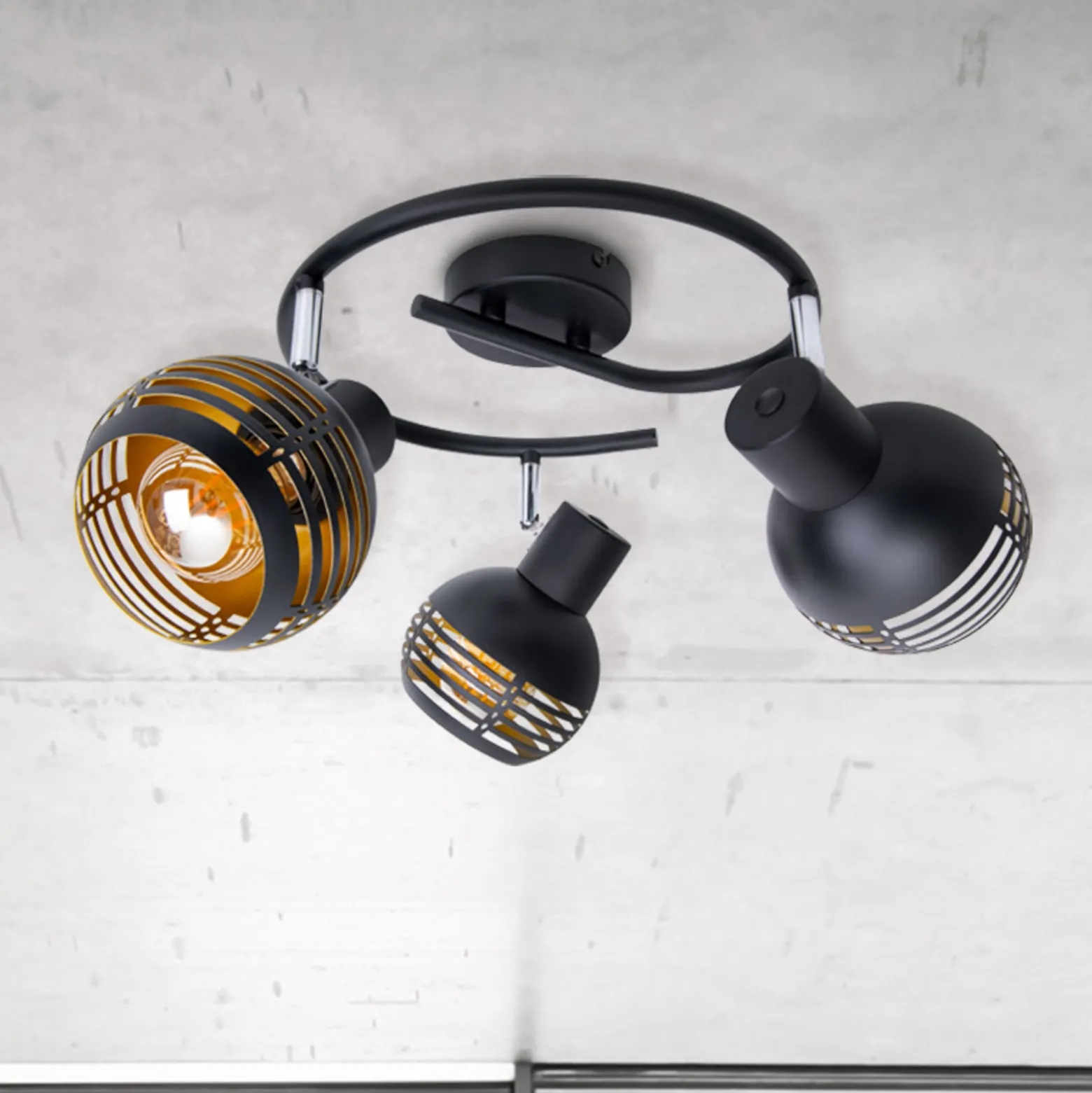 Deckenrondell Casco, dreiflammig, schwarz