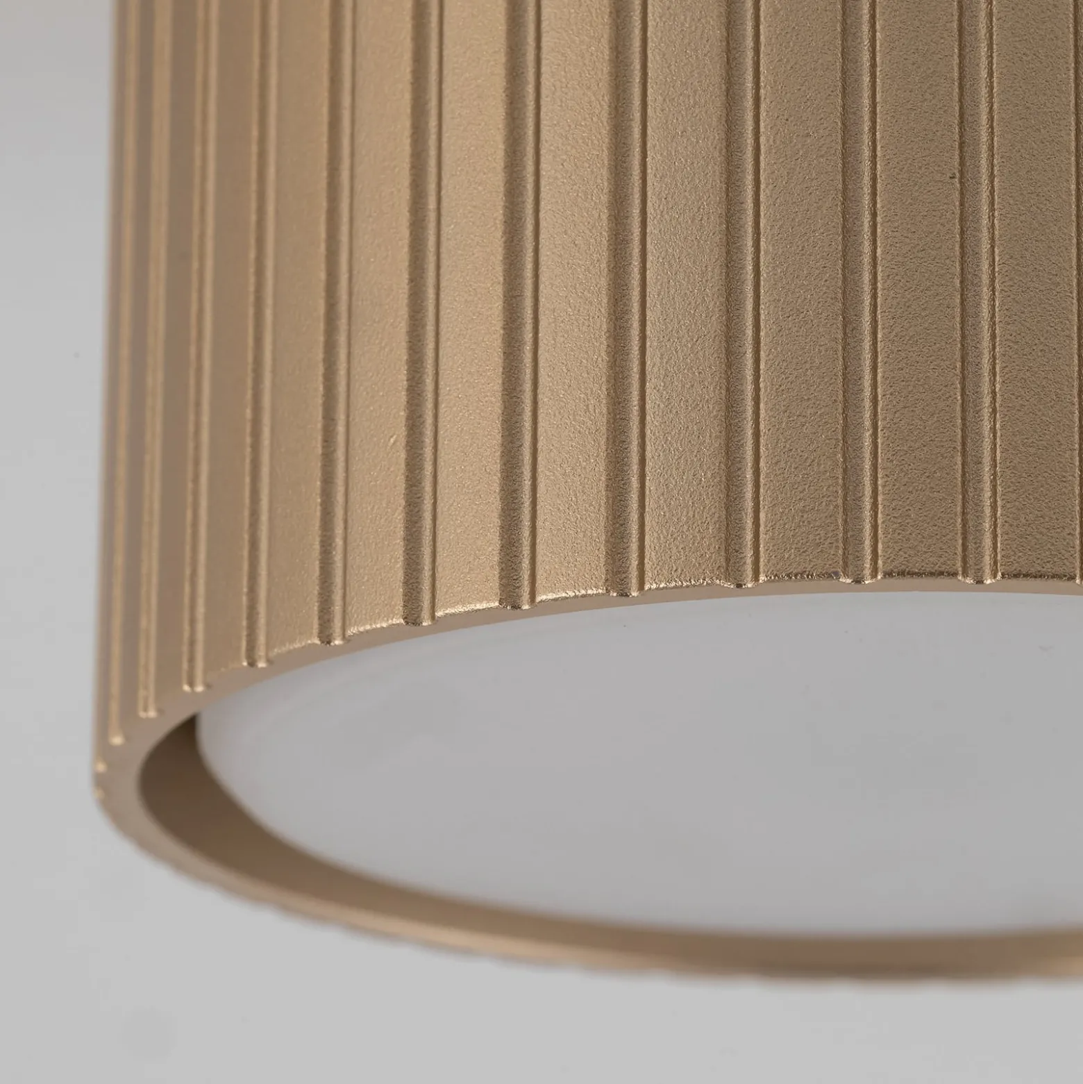 Downlight Ferro, beige, Kunststoff, 6 cm hoch, GX53