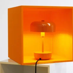 Dyberg Larsen Haipot Tischleuchte, IP20, orange