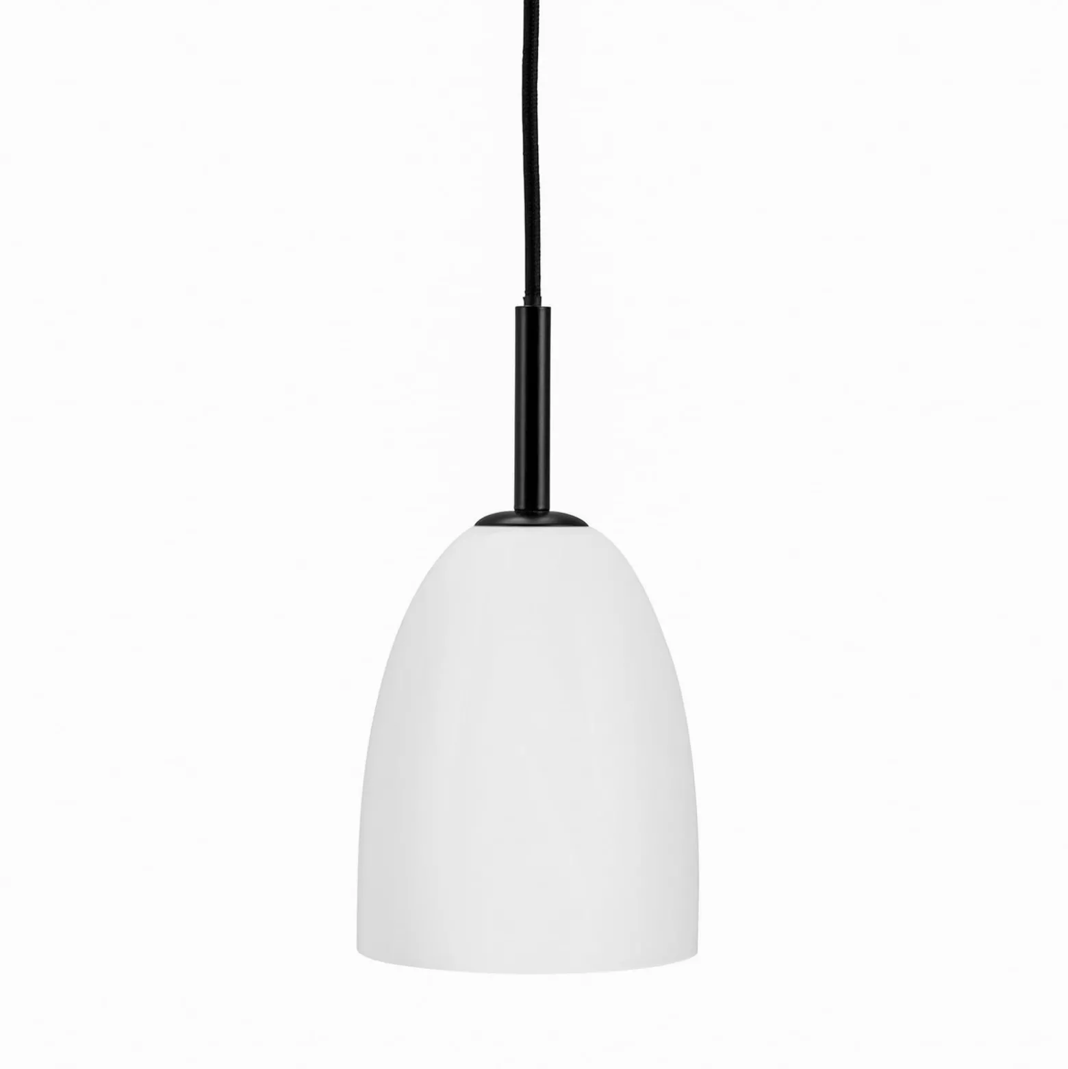 Dyberg Larsen Jazz Hängeleuchte opal/schwarz 12 cm