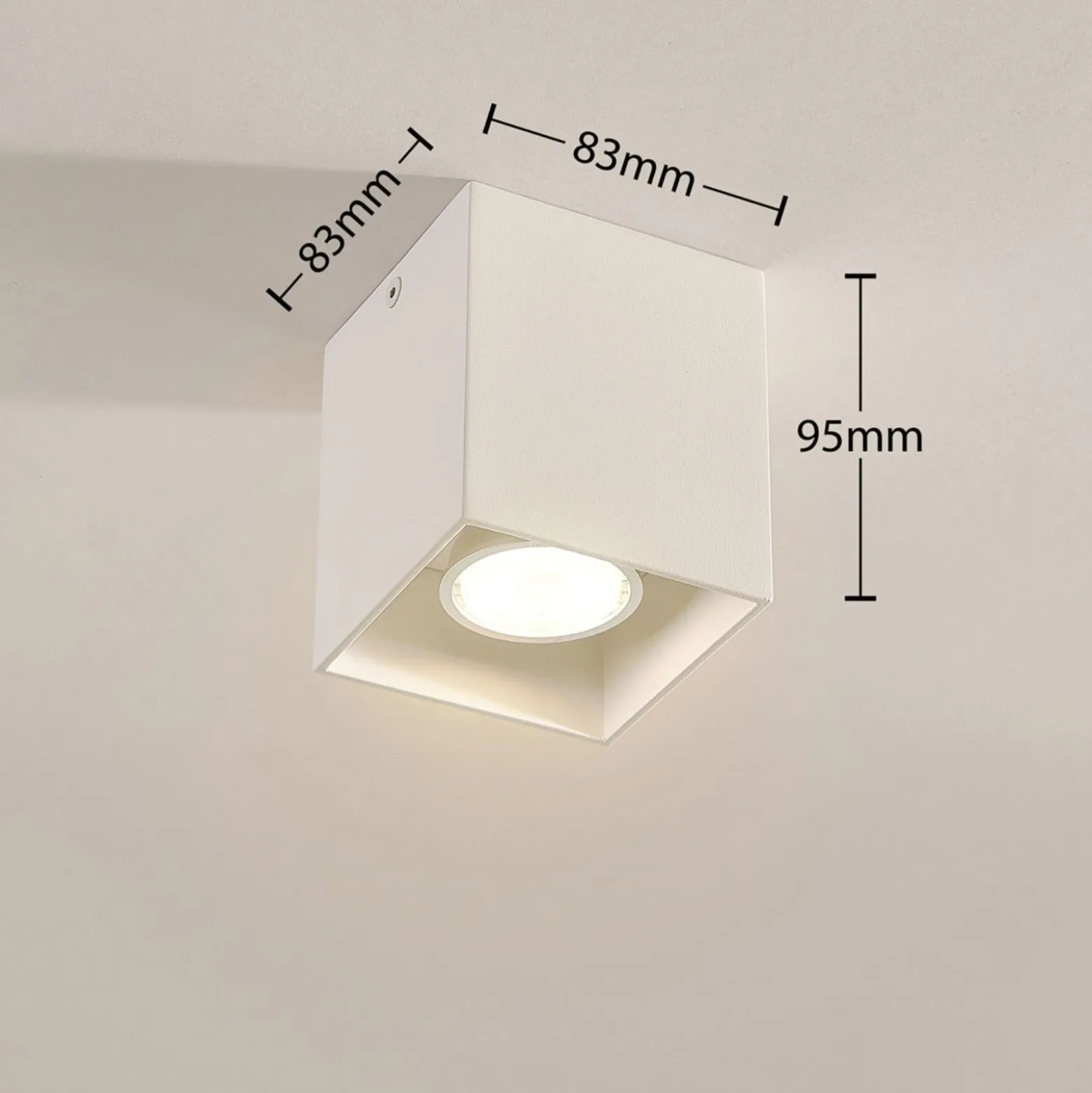 Eckiges Aufbau-Downlight Carson in Weiß