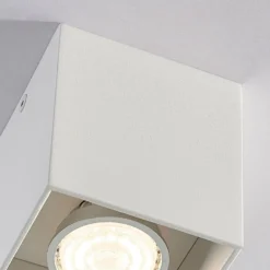Eckiges Aufbau-Downlight Carson in Weiß