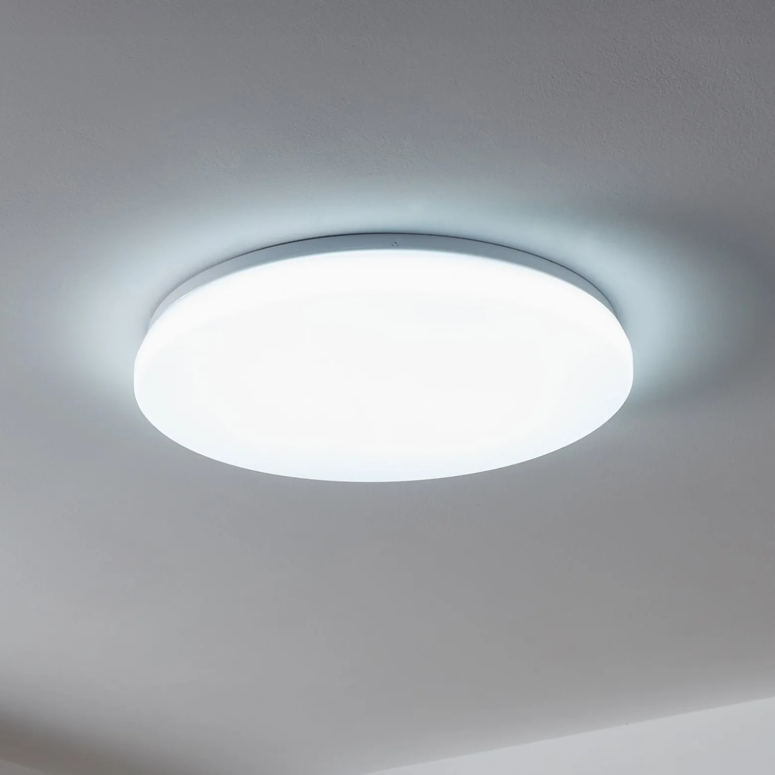 EGLO connect Totari-Z LED-Deckenleuchte, weiß 56cm