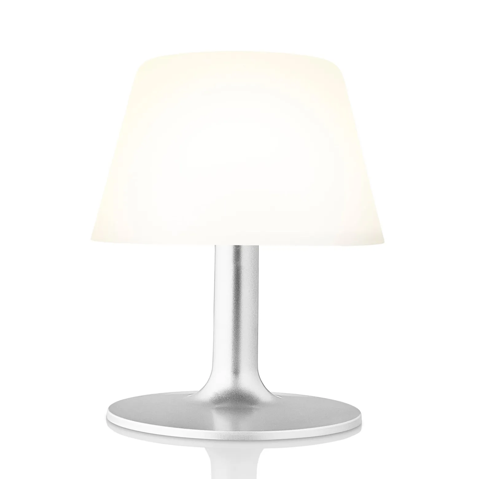 EVA Solo SunLight LED-Solar-Tischleuchte 16cm opal