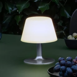 EVA Solo SunLight LED-Solar-Tischleuchte 16cm opal