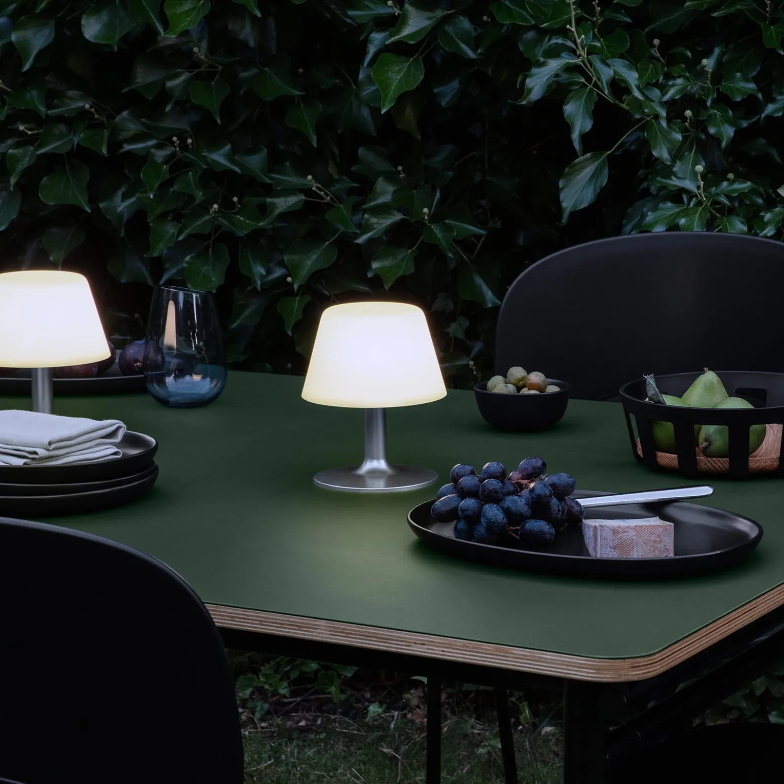 EVA Solo SunLight LED-Solar-Tischleuchte 16cm opal