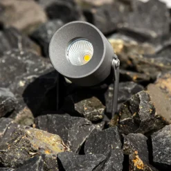 EVN Merlo LED-Gartenspot mit Erdspieß, 3.000K, 10W