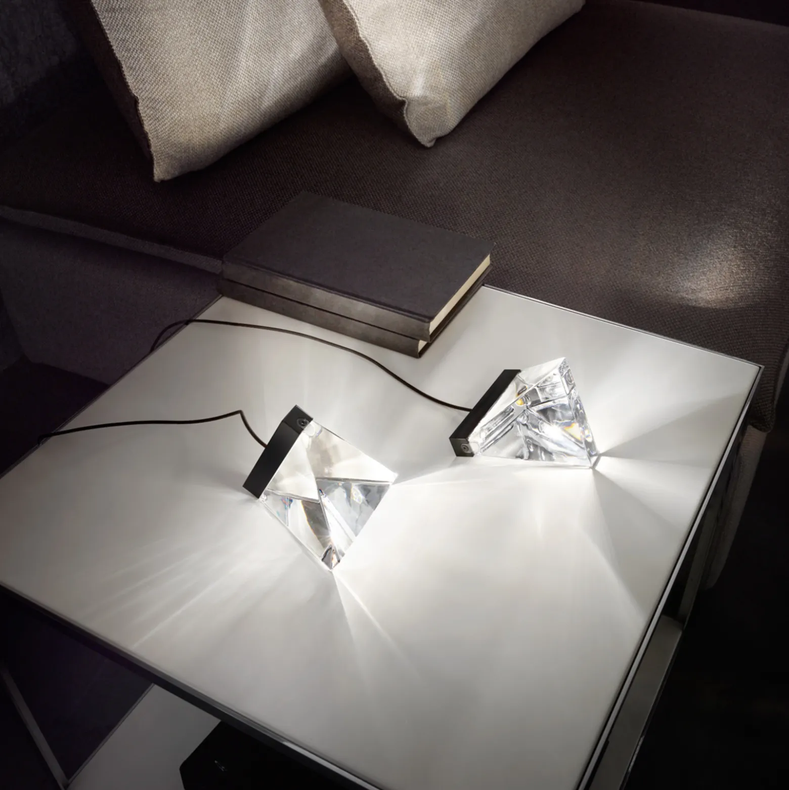 Fabbian Tripla - LED-Tischleuchte, anthrazit