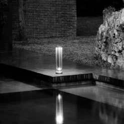 FLOS In Vitro Bollard 1, 2.700 K, 40 cm, anthrazit