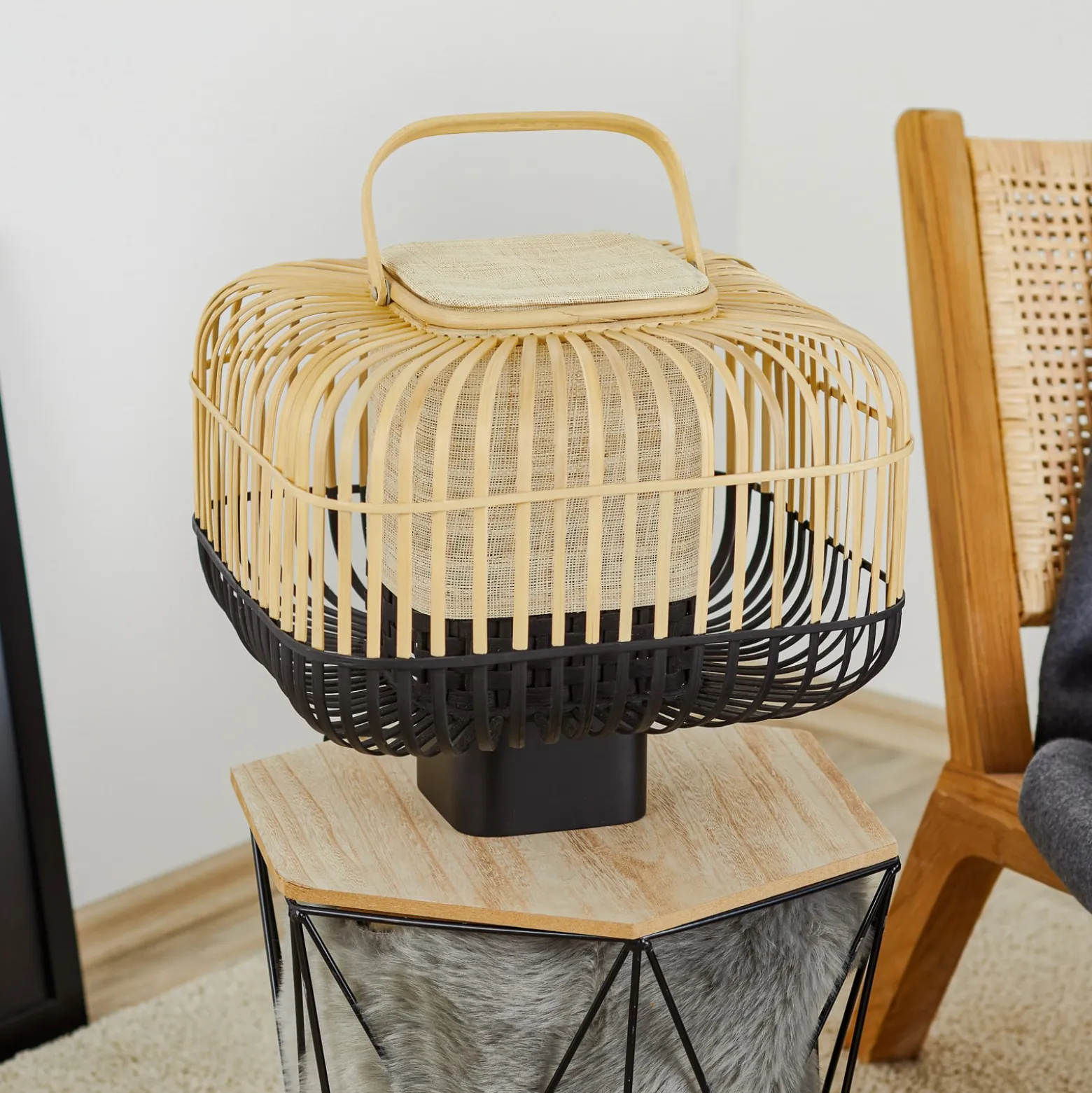 Forestier Bamboo Square S Tischleuchte in Schwarz